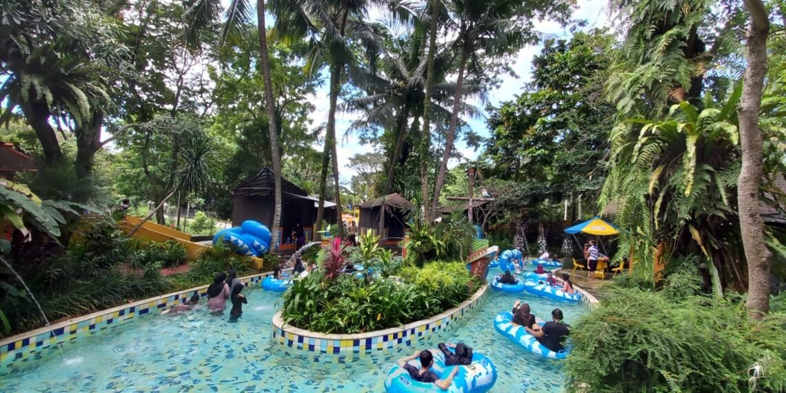 Salah satu wahana yang ada di Jungle Waterpark Bogor.