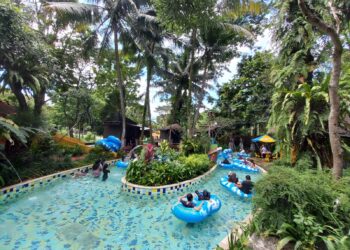 Salah satu wahana yang ada di Jungle Waterpark Bogor.