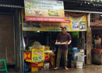 Salah satu tempat makan Laksa enak yang ada di Bogor, yakni Laksa Gang Aut Mang Wahyu. (Instagram @tedsuka1)