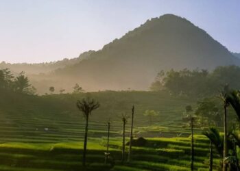 Suasana alam di Desa Wisata Purwabakti. (Foto: Instagram @rizalsulaeman)