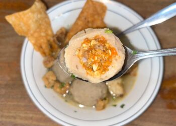 Sajian bakso dari Ba'so Seuseupan Bogor.