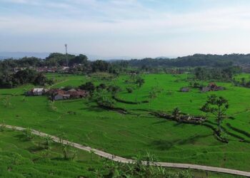 Pemandangan Desa Wisata Ciasmara, Bogor. (Foto: jabar.jadesta.com)